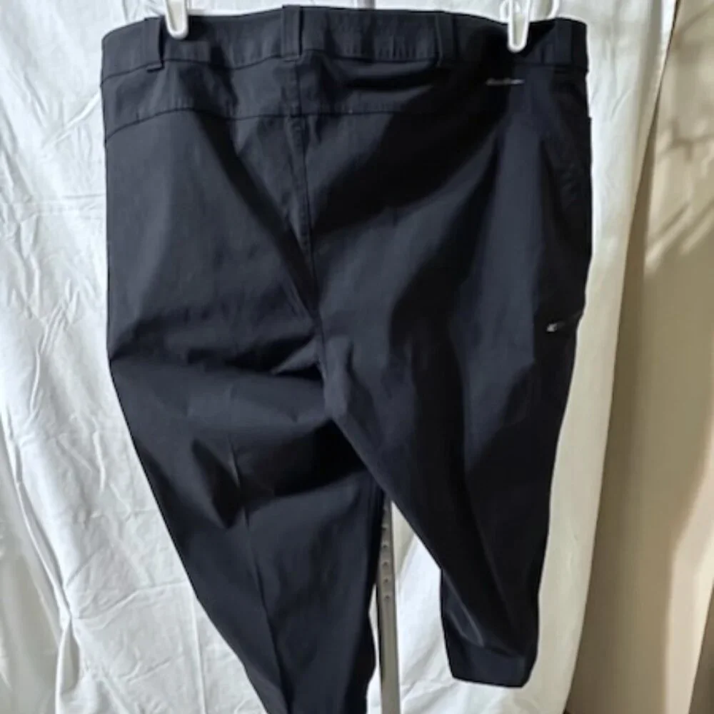 Eddie Bauer First Ascent Guide Pro Crop Capri Pants Black 22W - Picture 3 of 6
